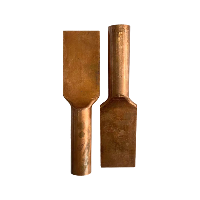 How does the new copper-aluminum transition clamp suppress electrochemical corrosion of copper-aluminum contacts through structural design?