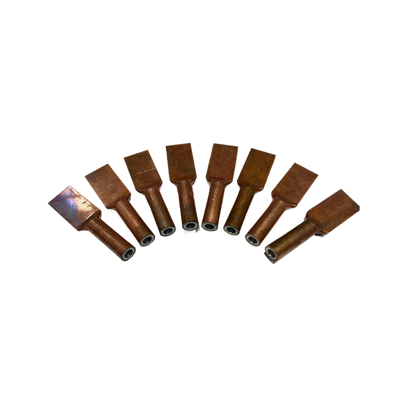 Does the new copper-aluminum transition clamp effectively address the electrochemical corrosion problem caused by direct copper-aluminum contact?